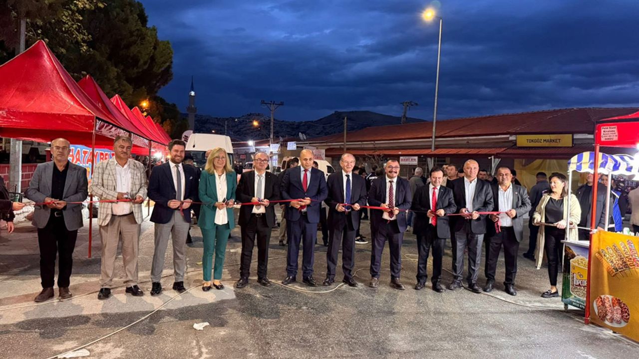 YENİCEKENT TRİPOLİS KÜLTÜR, ÜZÜM VE NAR FESTİVALİ BAŞLADI