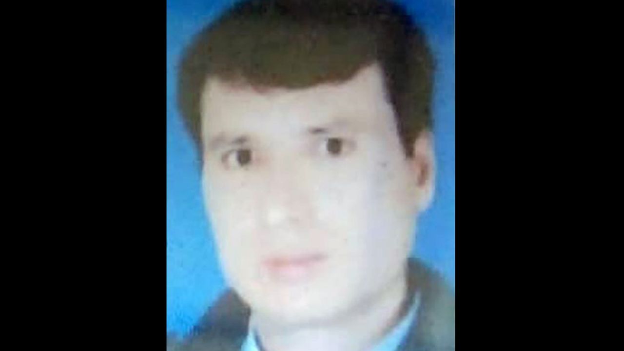 EMEKLİ POLİS KANLAR İÇİNDE BULUNDU, KURTARILAMADI