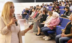 TAVAS’TA ÖĞRENCİLERE BAŞARIYA GİDEN YOL ANLATILDI