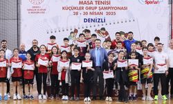 KÜÇÜK RAKETLER ÖDÜLLERİNİ ALDI