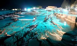 GECE ZİYARETİNE AÇILAN PAMUKKALE VE HİERAPOLİS’E 76 BİN KİŞİ GELDİ