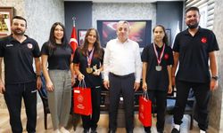 ŞAMPİYONLARDAN ZİYARET