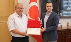 BAYAR’IN YERİNE ÇÖVÜT GELDİ