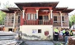 TARİHİ KONAK AYAĞA KALKIYOR