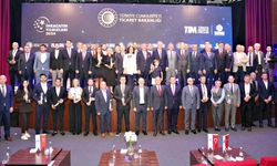 İHRACATIN YILDIZLARINA ÖDÜL