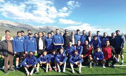 YEŞİL ÇİVRİL BELEDİYESPOR İLK GALİBİYETİ ARIYOR