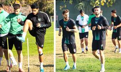 DENİZLİSPOR ÇIKIŞ ARIYOR