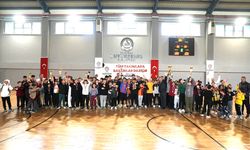 BÜYÜKŞEHİR GENÇLERİ SPORLA BULUŞTURDU