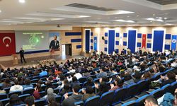 EVRENİN DERİNLİKLERİNE YOLCULUK