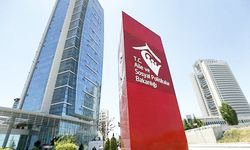 AİLE VE SOSYAL HİZMETLER BAKANLIĞI 3.000 SÖZLEŞMELİ PERSONEL ALACAK