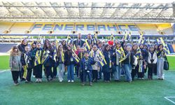 KÜÇÜK FENERBAHÇELİLER ŞÜKRÜ SARAÇOĞLU’NDA