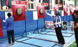 DARTIN YILDIZLARI SAHNE ALDI