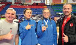 İŞİTME ENGELLİ TAEKWONDOCU AYBÜKE MALKOÇ’TAN TÜRKİYE İKİNCİLİĞİ