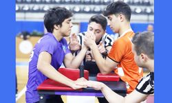 DENİZLİ’DE BİLEK GÜREŞİ HEYECANI