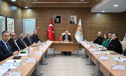 “ÇALIŞIRSANIZ GÖNLÜMÜZÜ KAZANIRSINIZ, ÇALIŞMAZSANIZ MÜSAMAHA GÖSTERMEYİZ”