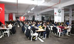 80 BİN KİŞİ AYNI SOFRADA