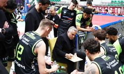 MERKEZEFENDİ BASKET BAŞANTRENÖRÜ AKTAŞ MAÇI YORUMLADI