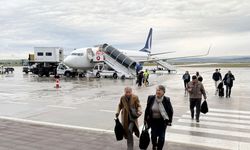 DENİZLİ UÇAĞINDA PANİK