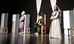 DENİZLİ, TİYATRO SAHNESİNE DÖNÜŞTÜ