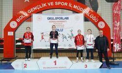 MİNDERİN SULTANLARI’NDAN İKİ ALTIN MADALYA