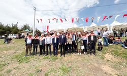 ÇAL’DA MIRTLAK ŞENLİĞİ