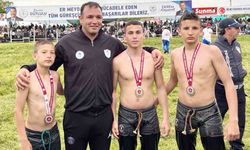 ER MEYDANINDA PAMUKKALE RÜZGÂRI