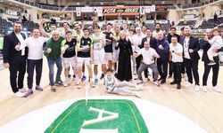 MERKEZEFENDİ BASKET RAKİPLERİNE ÖRNEK OLDU