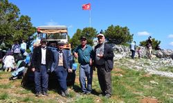 ELLER ŞÜKÜR İÇİN AÇILDI
