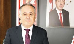 ADEM ÖZEL İSTİFA ETTİ