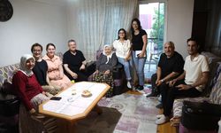 DENİZLİ AK PARTİ’DEN MAHALLE ÇIKARMASI