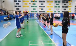 YAZ SPOR OKULLARI KAPILARINI AÇTI