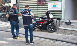 ACEMİ KUNDAKÇI MOTOSİKLETİ YAKAMADI