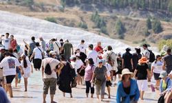 SATRANÇ USTALARI PAMUKKALE VE HİERAPOLİS'E HAYRAN KALDI
