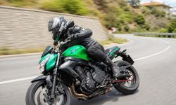 MOTOSİKLETTEKİ YÜKSELİŞ SÜRÜYOR