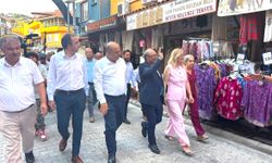BAŞKAN VE EKİBİNDEN HARMANDALI RESİTALİ