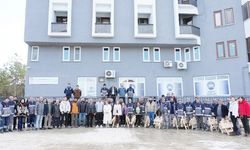 BAŞKAN ÇELİK’TEN PERSONELE JEST