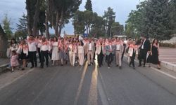 YAĞMUR DA COŞKU DA DİNMEDİ