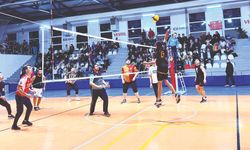 BABADAĞ’DA VOLEYBOL HEYECANI
