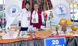 ÇAMELİ’NİN YÖRESEL DEĞERLERİ GASTRO AFYON’DA SERGİLENDİ