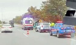 KAMYON ŞARAMPOLE DEVRİLDİ: 1 YARALI