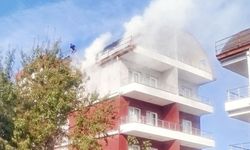 ÇATI ALEVLERE TESLİM OLDU