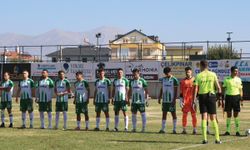 YEŞİL ÇİVRİL BELEDİYESPOR ÇAKIRKÖYSPOR’A HAZIRLANIYOR