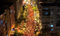 BİNLER CUMHURİYET İÇİN TEK YÜREK