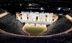 GECE MÜZELİĞİNDE HİERAPOLİS 3. SIRADA