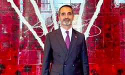 AYHAN ORAN İSTİFA ETTİ
