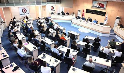 BÜYÜKŞEHİR’DEN YAŞLI HAMLESİ