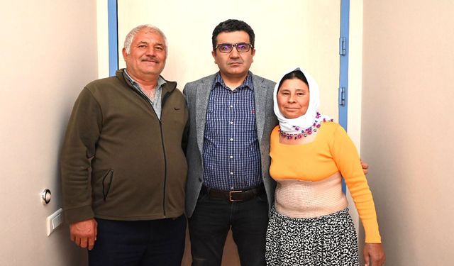 YEMEK BORUSUNUN 30 SANTİMETRELİK BÖLÜMÜ YOKTU, OPERASYONLA İYİLEŞTİ