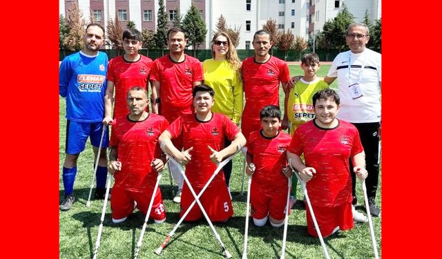 SARIZEYBEKSPOR ŞAMPİYONLUĞA KOŞUYOR