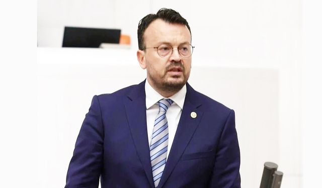 CHP’Lİ VEKİL ARPACI DA ALİ KOÇ’A BAYRAK AÇTI