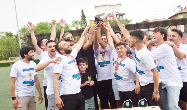 GÖKBÖRÜGÜCÜSPOR’UN ŞAMPİYONLUK COŞKUSU